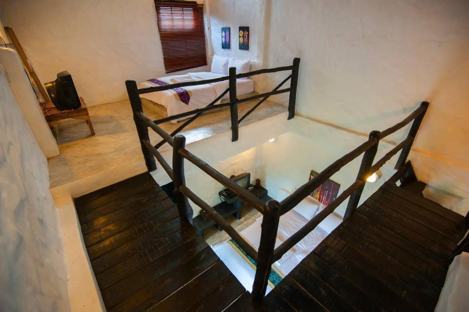 Baan Pong Tara Hotel Suan Phueng Exterior foto